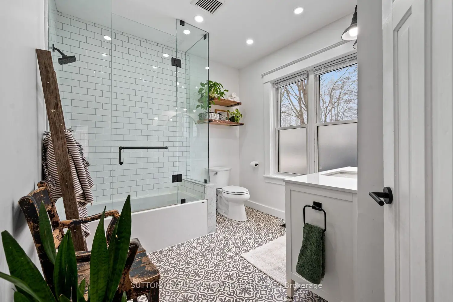 Additional image 6 of 612 Main Street