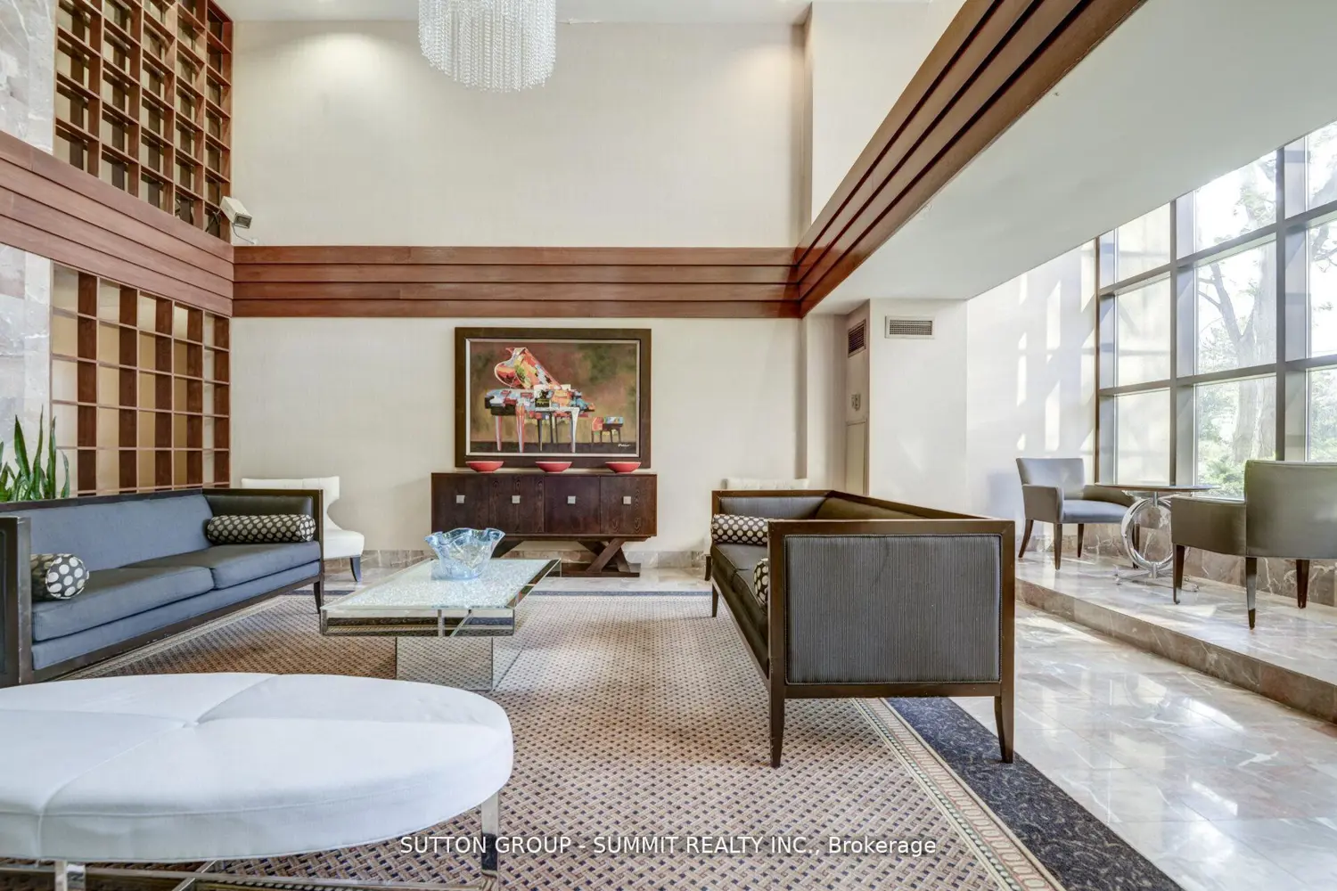 Additional image 2 of 100 County Court Boulevard 1005