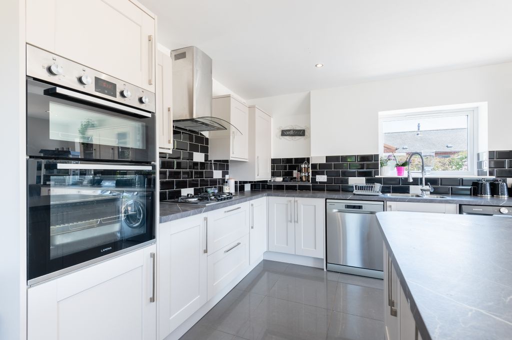 Additional image 6 of 5 bed detached house for saleArbirlot Road, Arbroath DD11