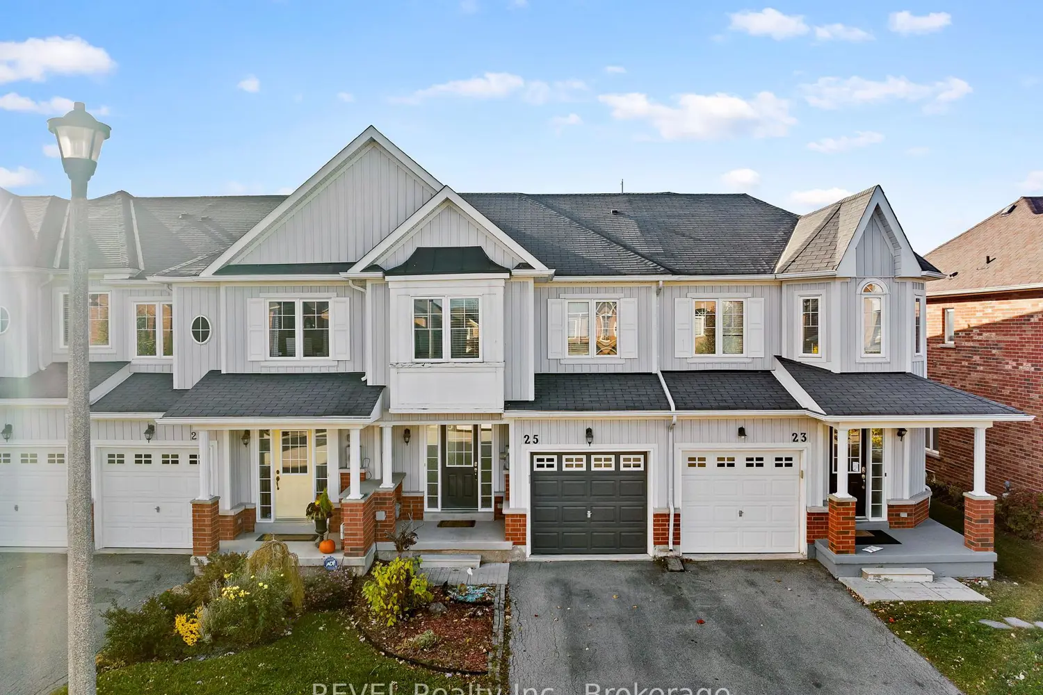 25 Colonel Lyall Street