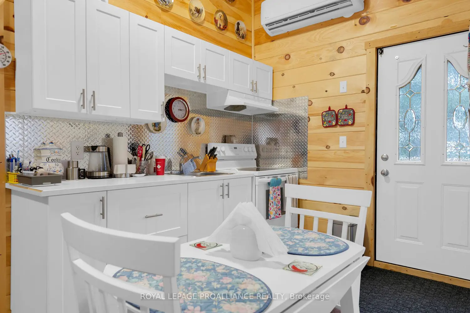 Additional image 14 of 138 Hollister Road