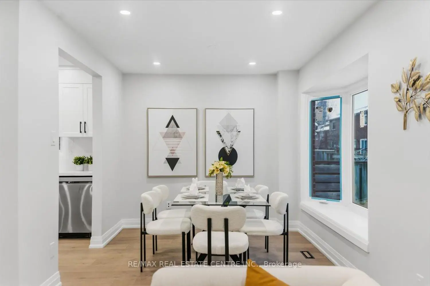 Additional image 3 of 972 Deer Run