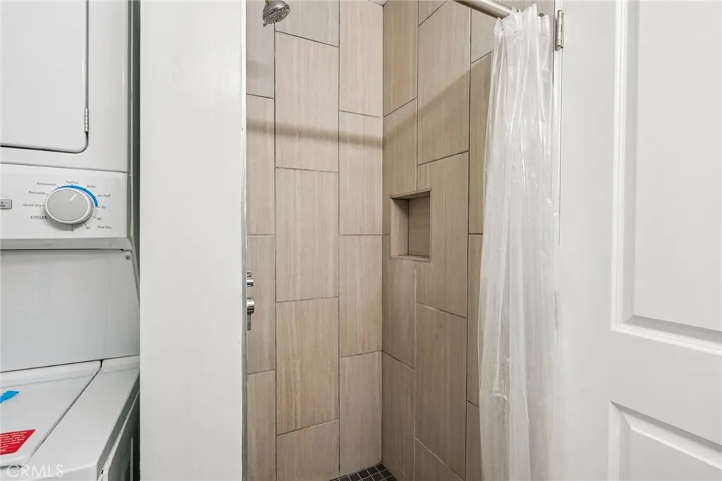 Additional image 34 of 5830 Benner Street Unit 208, Los Angeles, CA 90042