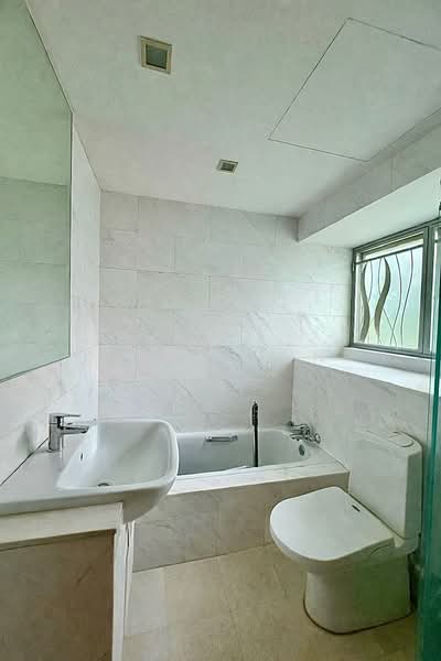 Additional image 4 of 62 Marine Parade Road