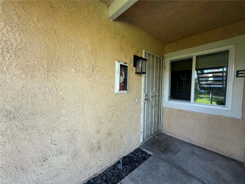 Additional image 2 of 3736 Oak Creek Unit E, Ontario, CA 91761