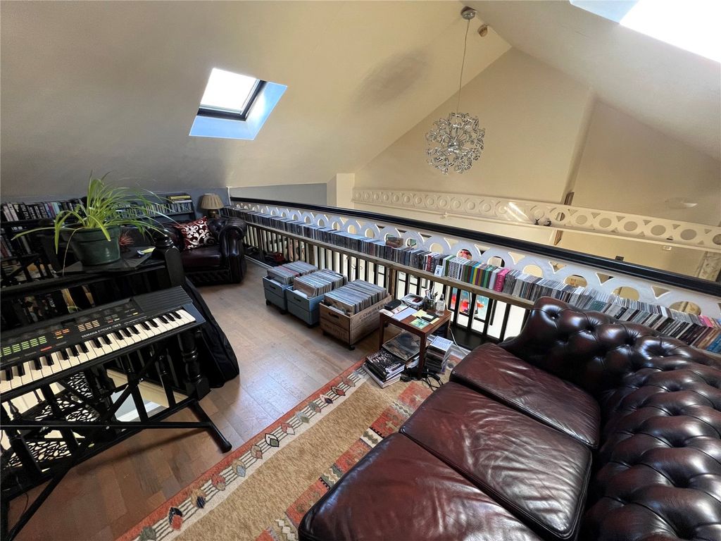 Additional image 5 of 3 bed flat for saleSlack Lane, Little Hayfield, High Peak, Derbyshire SK22