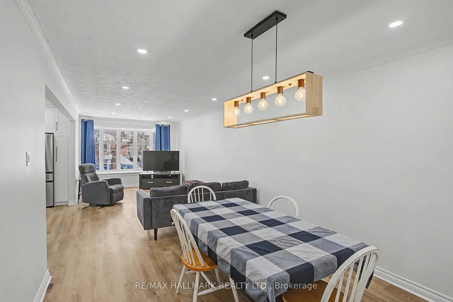 Additional image 3 of 37 Avis Crescent