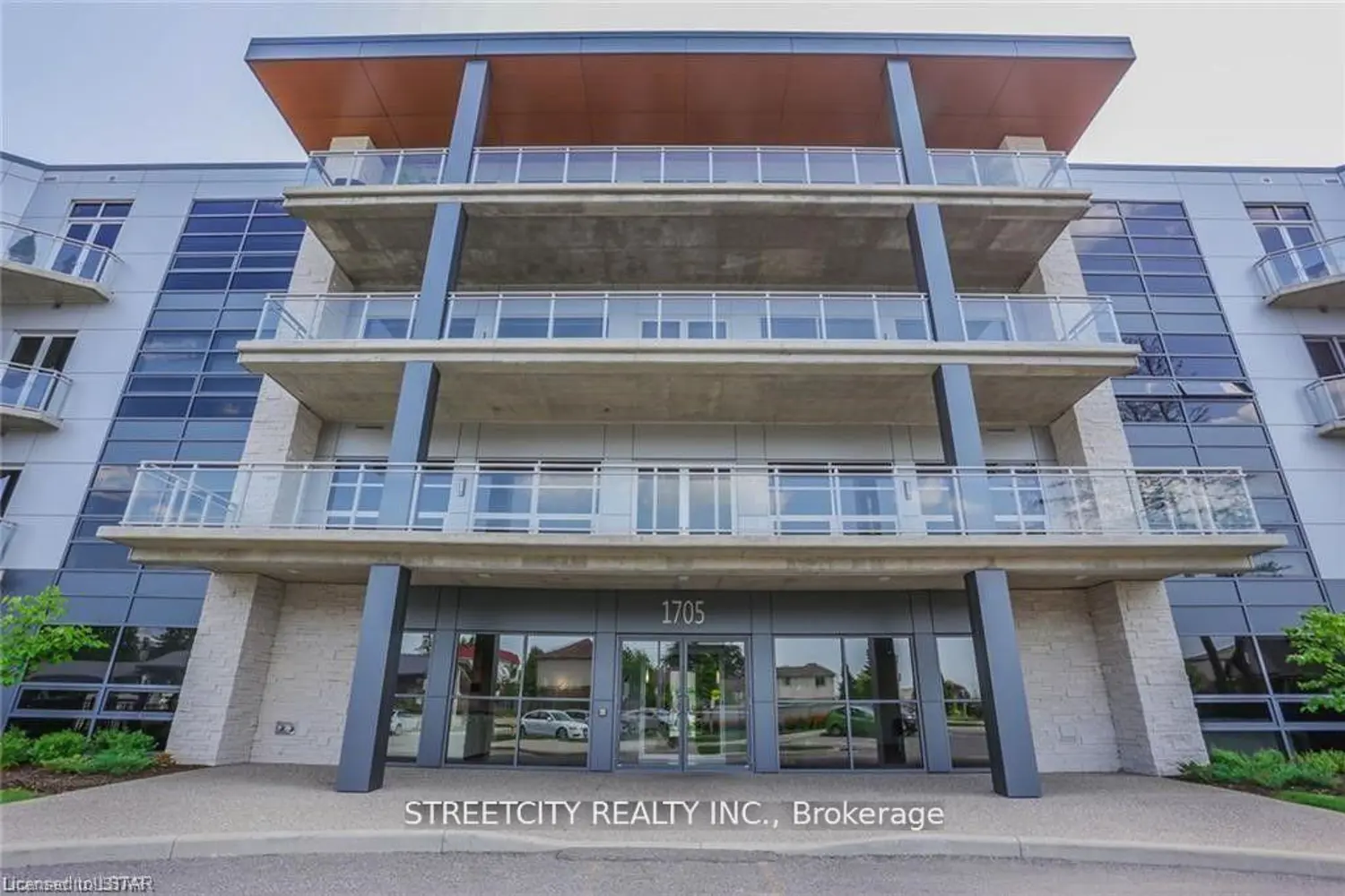 1705 Fiddlehead Place 400 photo 3