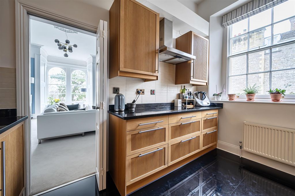 Additional image 14 of 2 bed flat for saleElton Road, Clevedon BS21
