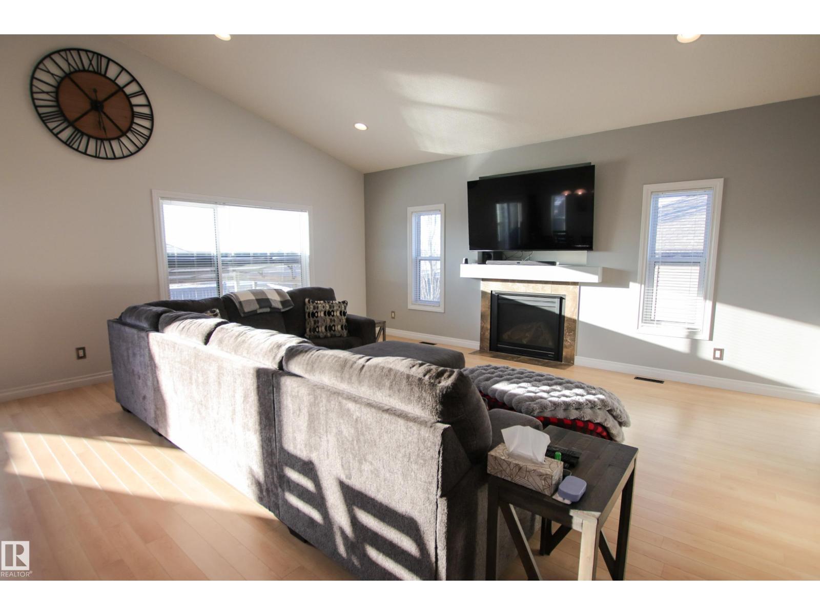 Additional image 4 of 112 Houle Drive, Morinville, AB, T8R0E1