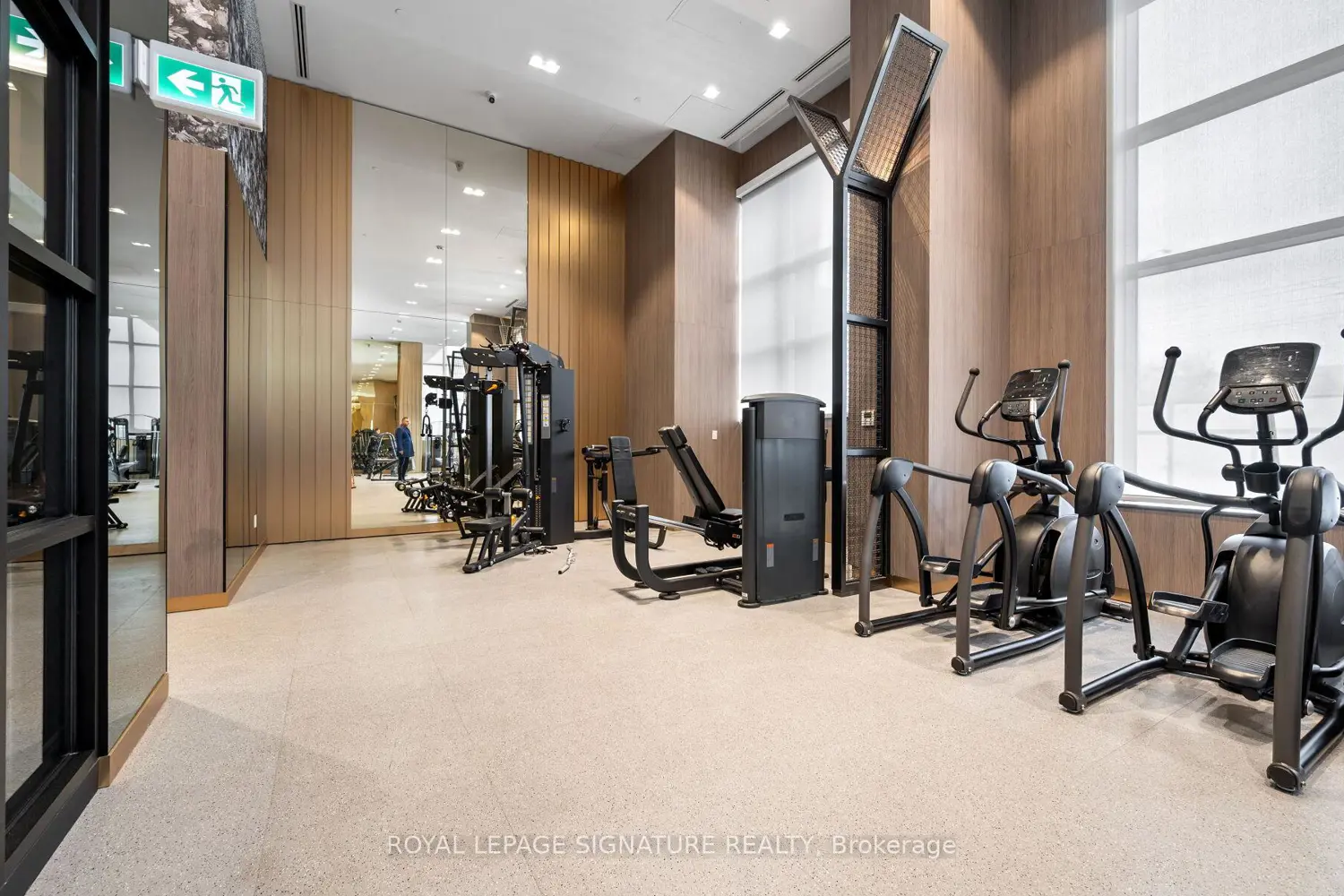 Additional image 15 of 395 Dundas Street 716