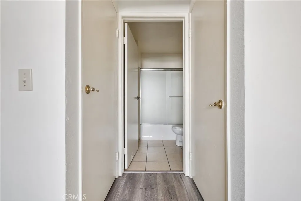 Additional image 9 of 1246 W 30th Street, Los Angeles, CA 90007