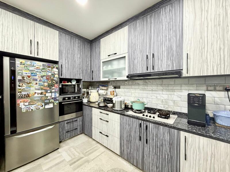 Additional image 5 of 11 Corporation Rise