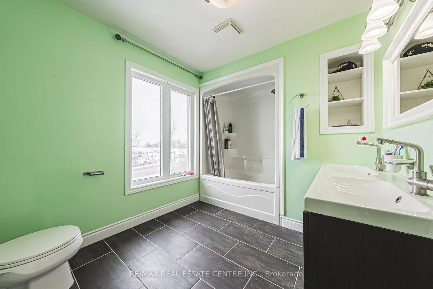 Additional image 13 of 2801 North Shore Drive