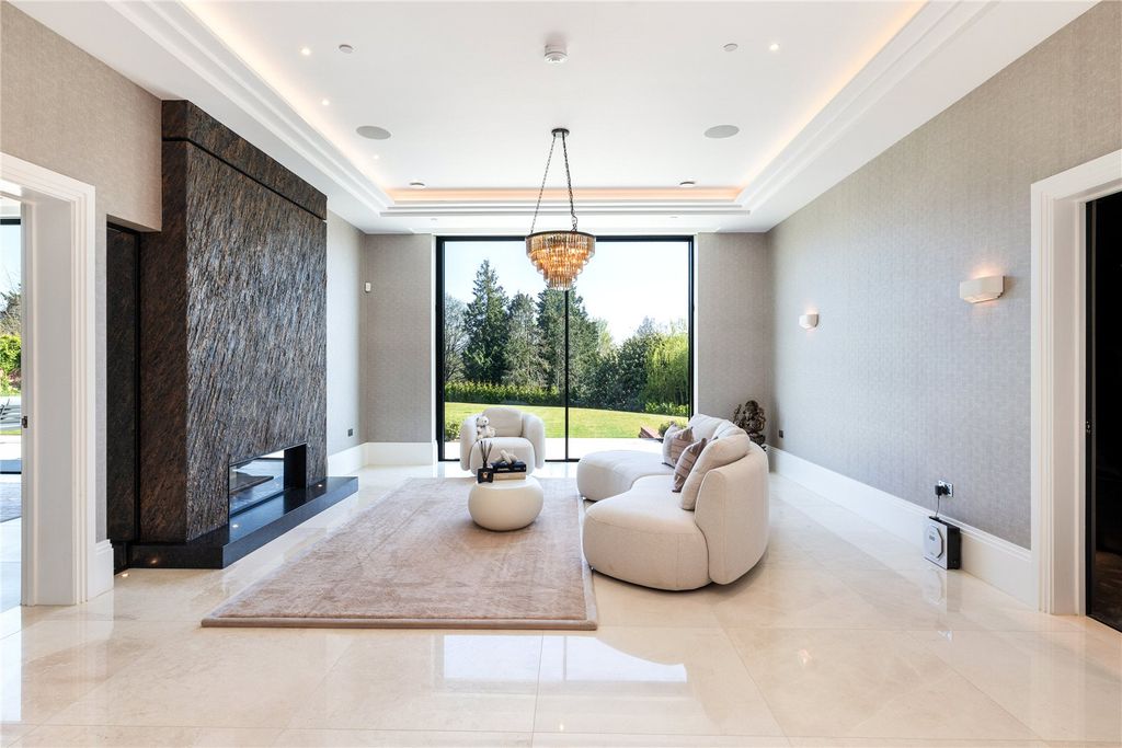 Additional image 10 of 5 bed detached house for saleCharters Gate, Ascot, Berkshire SL5