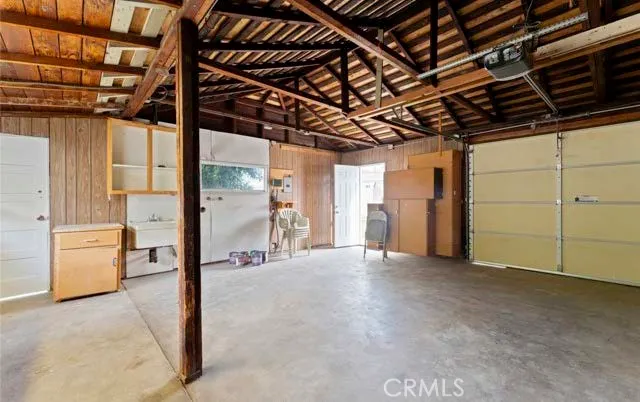 Additional image 47 of 911 N Pass Ave, Burbank, CA 91505