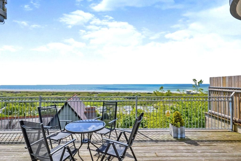 Additional image 7 of 2 bed flat for saleApt 3 (17) Coastal View, Pendine, Carmarthen SA33