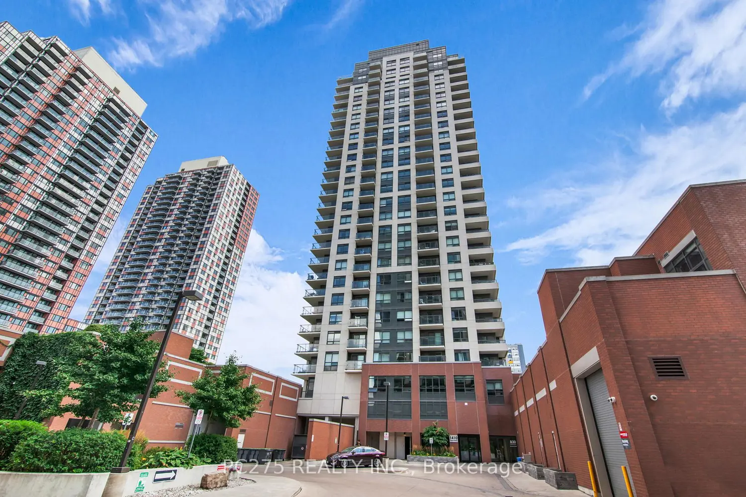 1410 Dupont Street 2708