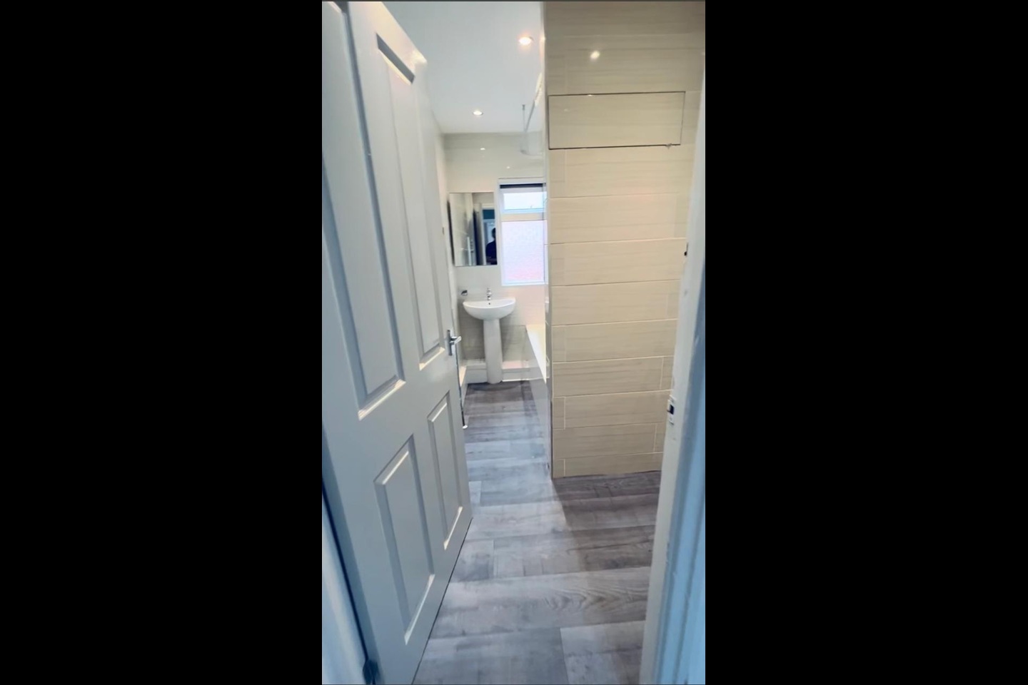 Additional image 8 of 5 Bed Semi-Detached House, Manor Terrace, LS6, N1 7GU