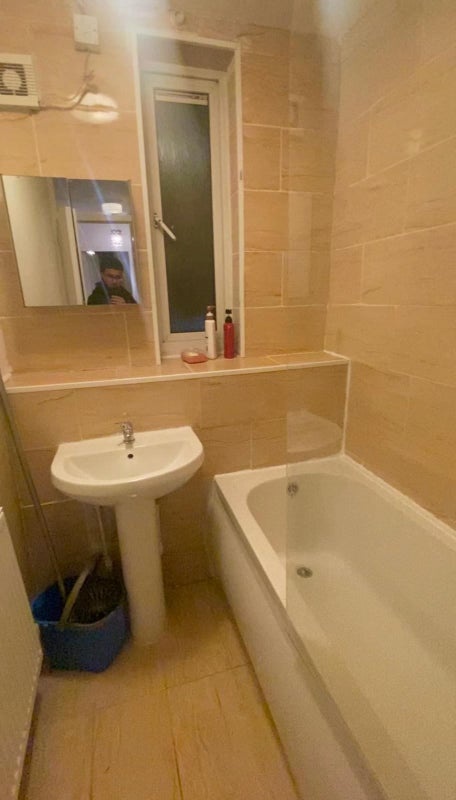 Additional image 4 of Room in a Shared Flat, Bird In Bush Road, SE15, N1 7GU