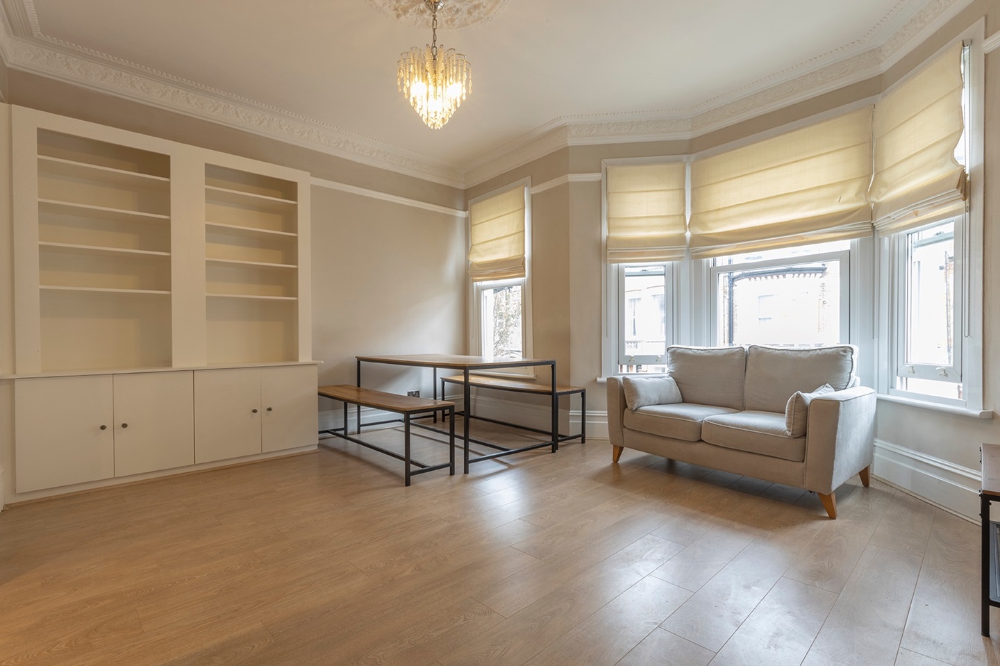 Additional image 2 of 1 Bed Flat, Tremadoc Road, SW4, N1 7GU
