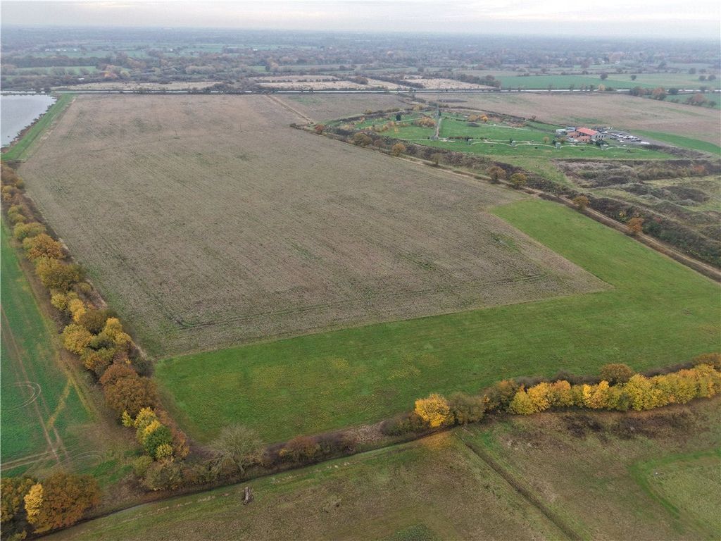 Land for salePark Lane, West Cowick, Goole, East Riding Of Yorkshi DN14