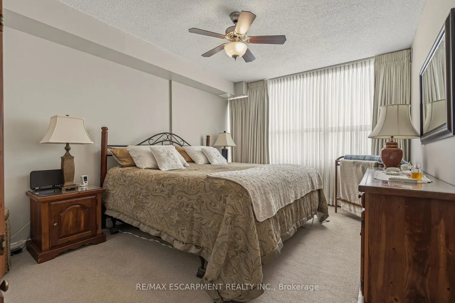 Additional image 8 of 2055 Upper Middle Road 407