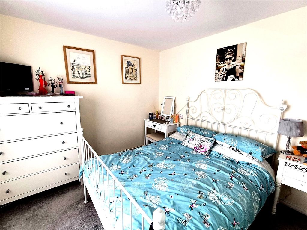 Additional image 5 of 1 bed flat for saleSuffolk Court, Porthcawl CF36