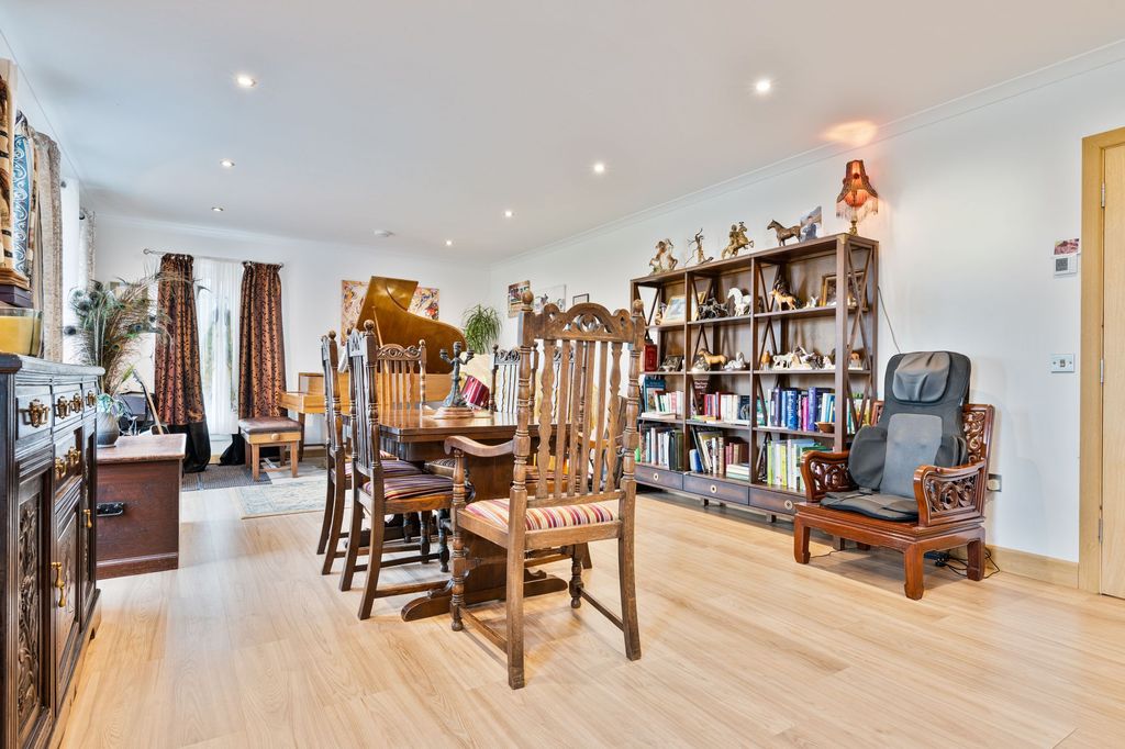 Additional image 8 of 5 bed detached house for sale1 Bankwood, Biggar Road, Carnwath, Lanark ML11