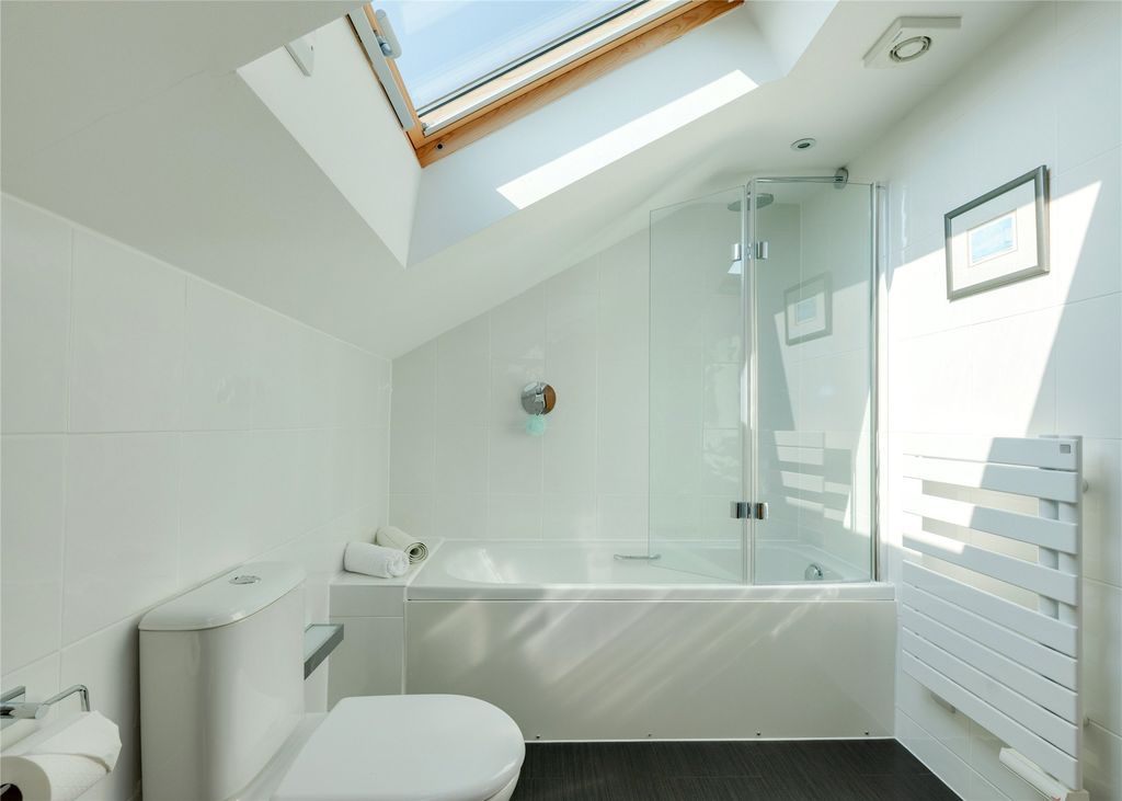 Additional image 14 of 3 bed flat for saleHeadland Road, Carbis Bay, St. Ives, Cornwall TR26