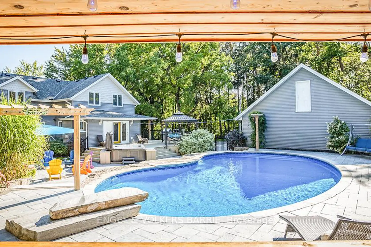 Additional image 13 of 112 Lakeshore Road