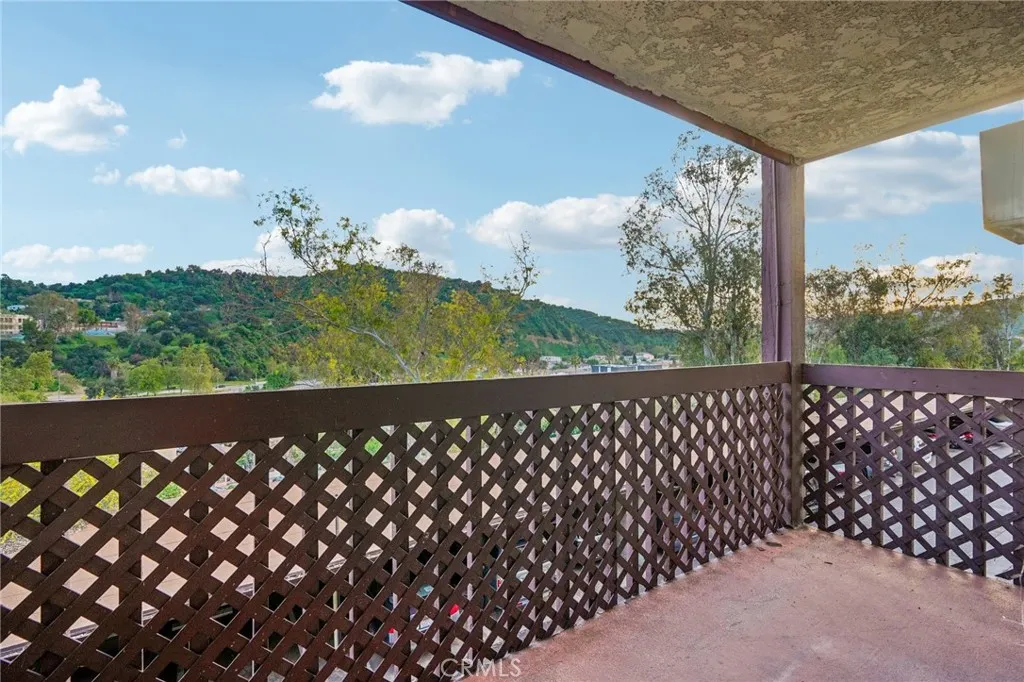 Additional image 4 of 5830 Benner Street Unit 208, Los Angeles, CA 90042