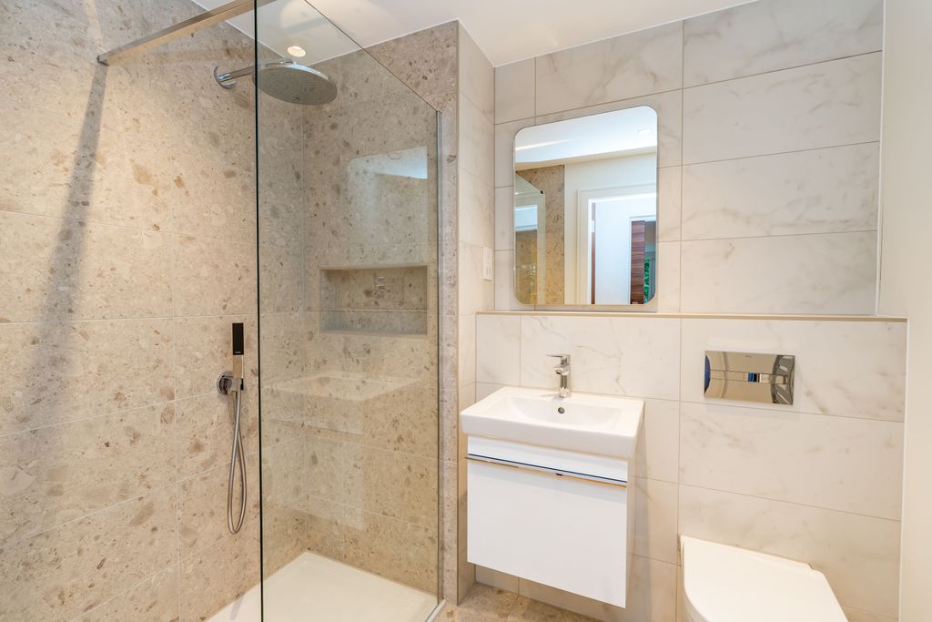 Additional image 17 of 3 bed flat for saleFlat 4, 9 Barnton Avenue West, Edinburgh EH4