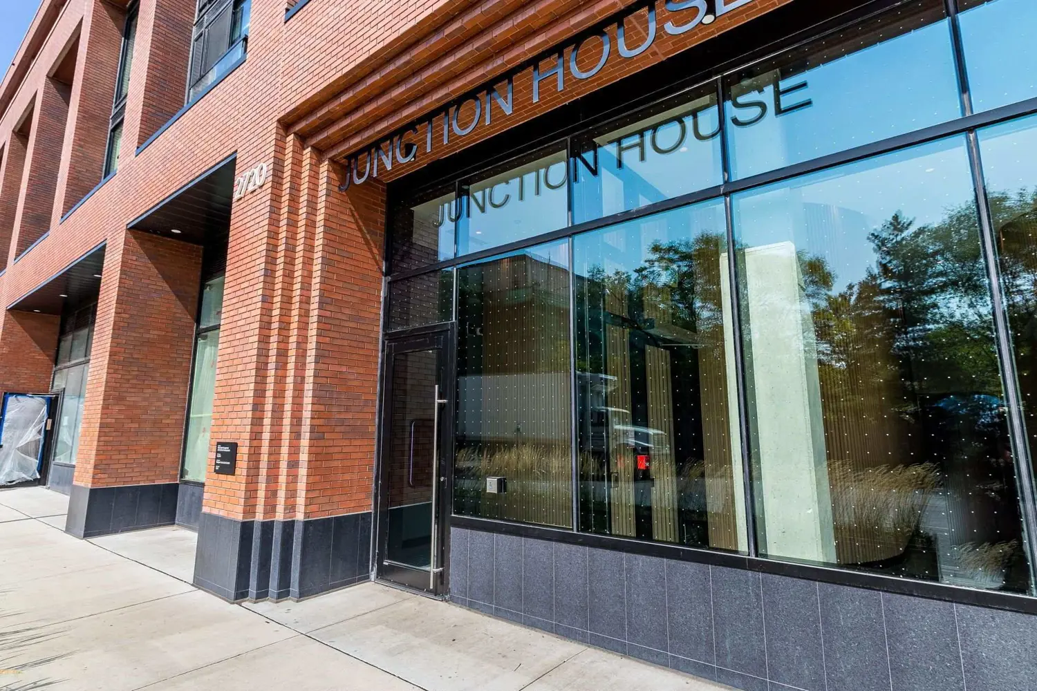2720 Dundas Street 703