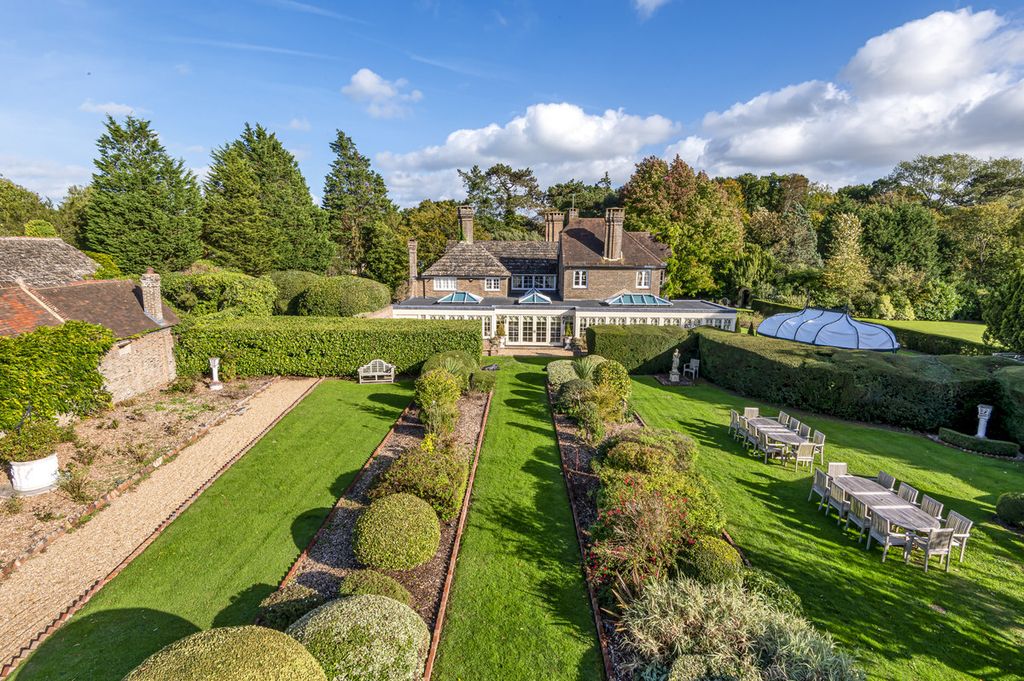 Additional image 28 of 8 bed country house for saleBrighton Road, Horsham RH13