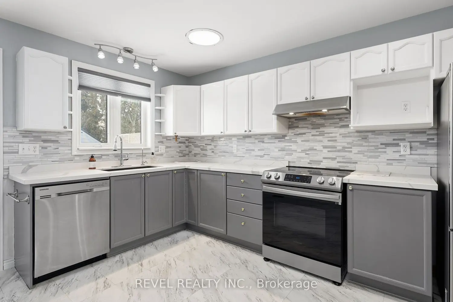 Additional image 7 of 332 Mary Street