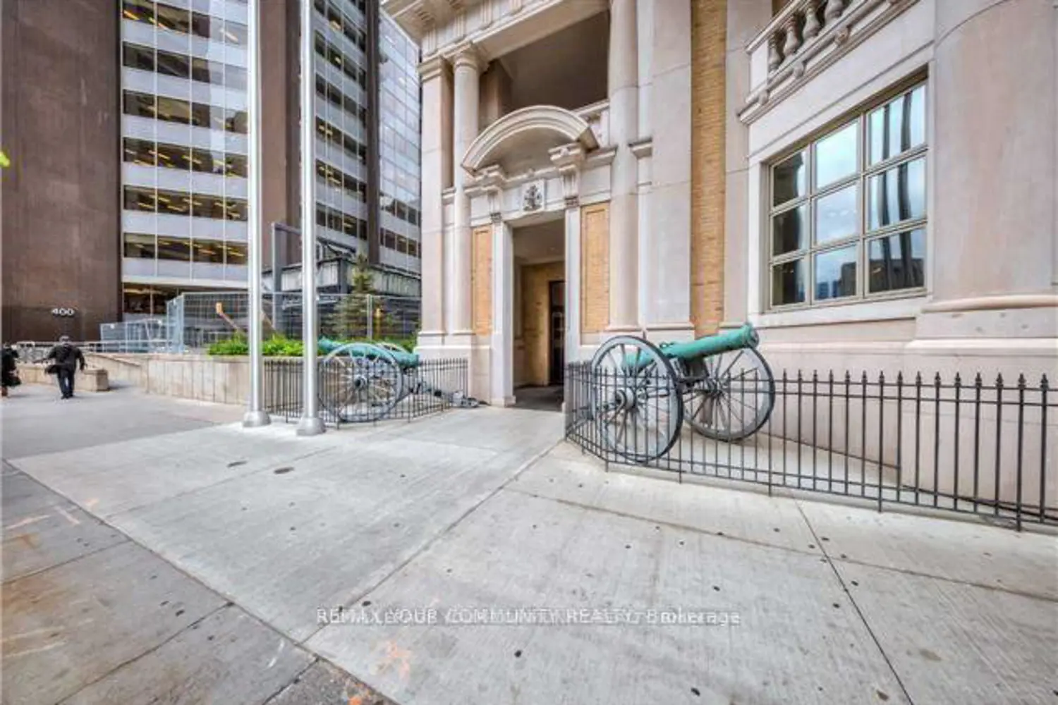 426 University Avenue 3608