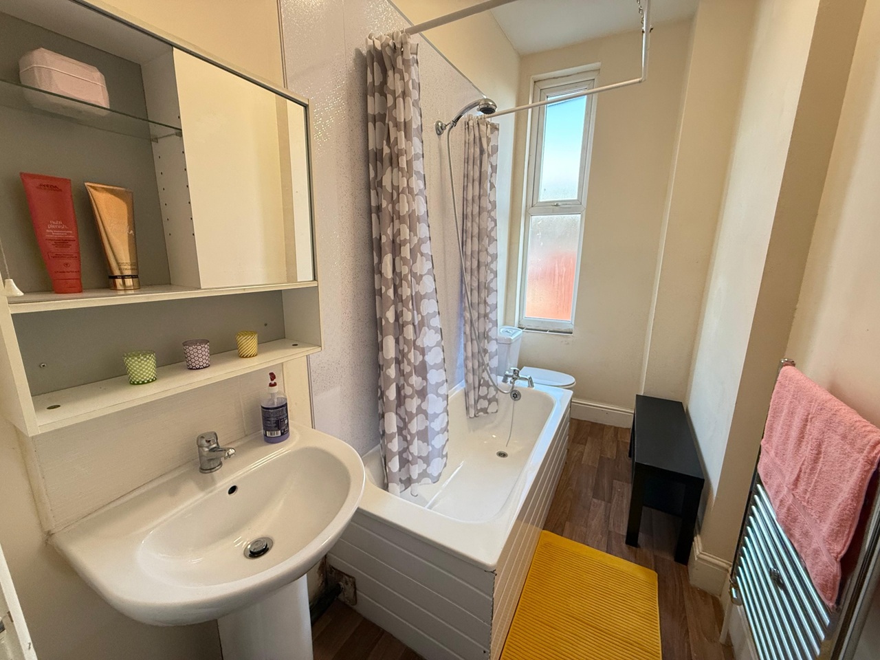 Additional image 7 of Room in a Shared Flat, Woodsley Road, LS3, N1 7GU