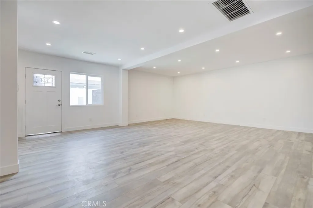 Additional image 20 of 11326 Haskell Avenue, Granada Hills, CA 91324