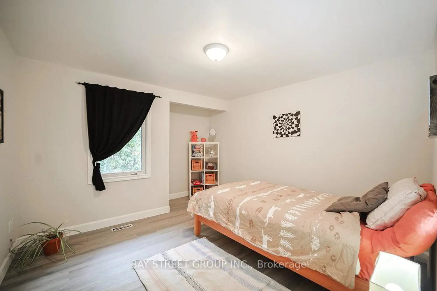 Additional image 13 of 2200 Glenwood School Drive 28