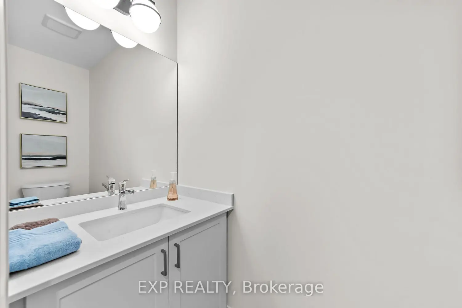 2605 Kettering Place 10 photo 5