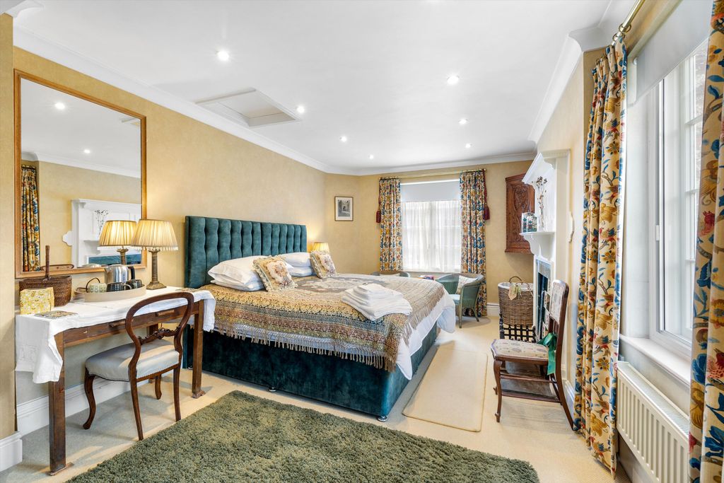 Additional image 8 of 5 bed town house for saleMill Street, Ludlow, Shropshire SY8