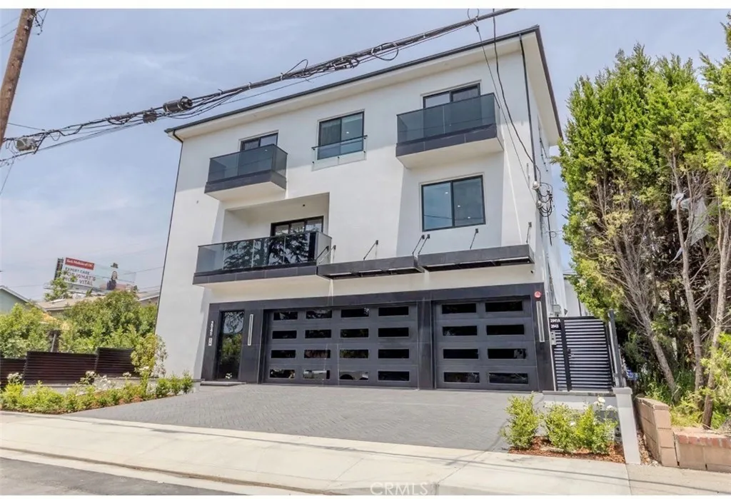 Additional image 2 of 2941 Mary Street Unit 3, La Crescenta, CA 91214