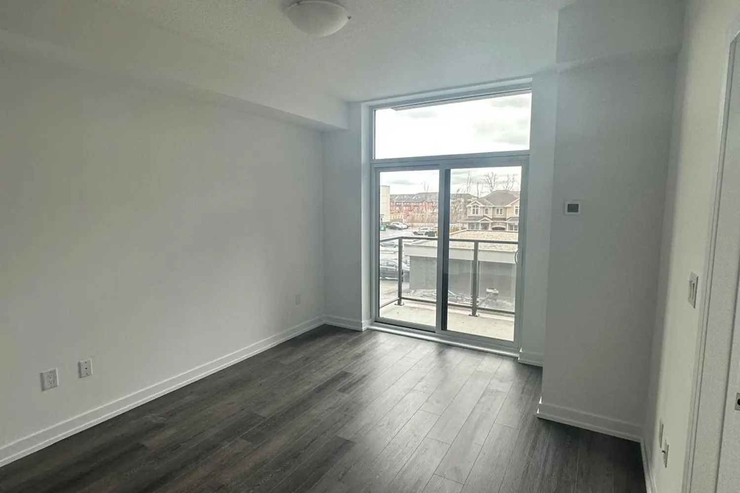 Additional image 2 of 470 Dundas Street 212