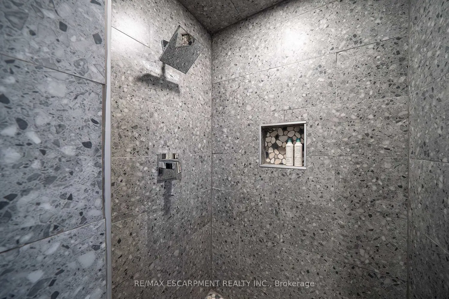 Additional image 18 of 48 Lincoln Avenue