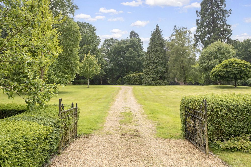 Additional image 33 of 4 bed maisonette for saleMissenden Road, Amersham, Buckinghamshire HP7