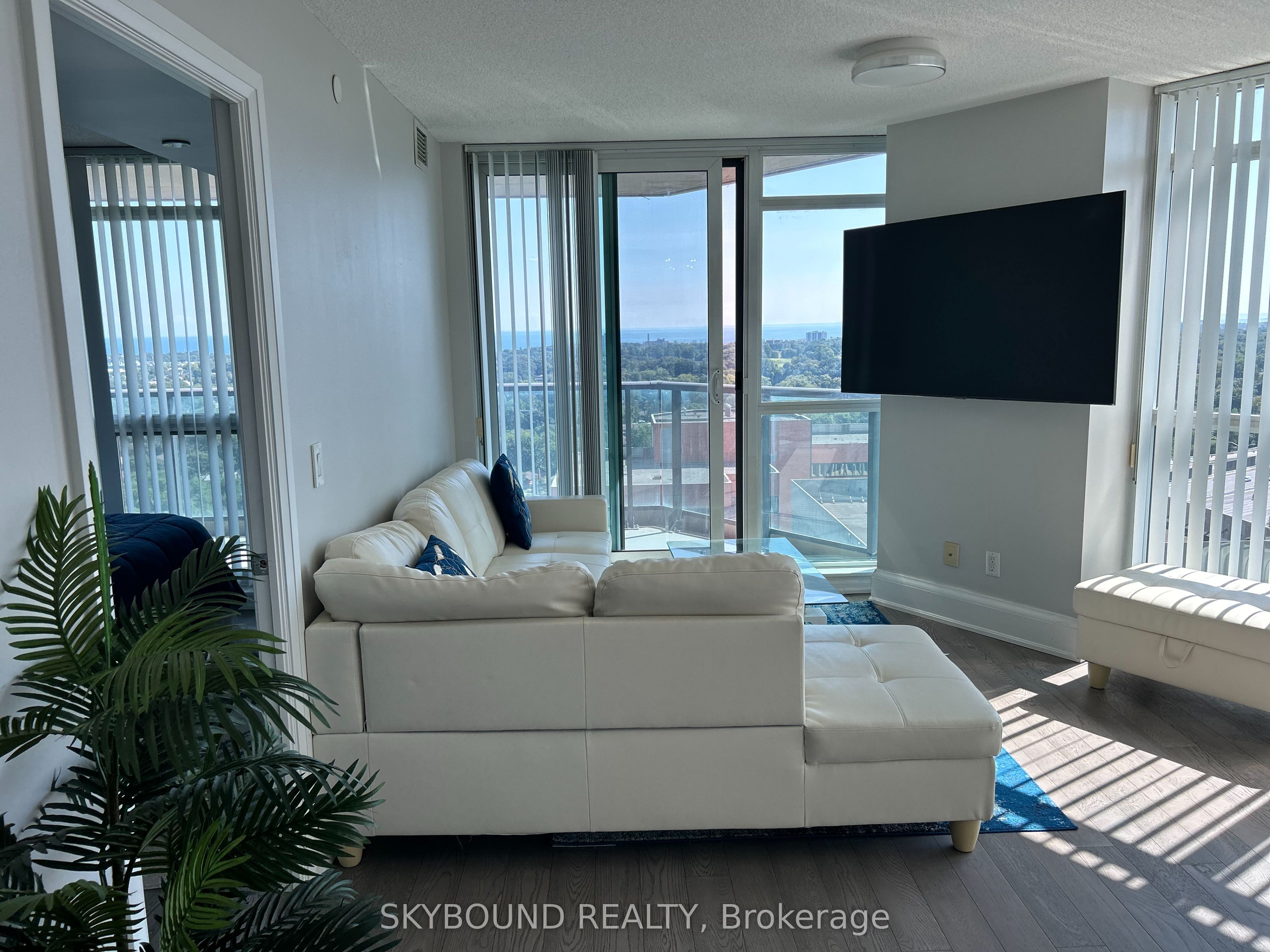 Additional image 3 of 2004-215 Sherway Gardens Road, Toronto, ON, M9C 0A4