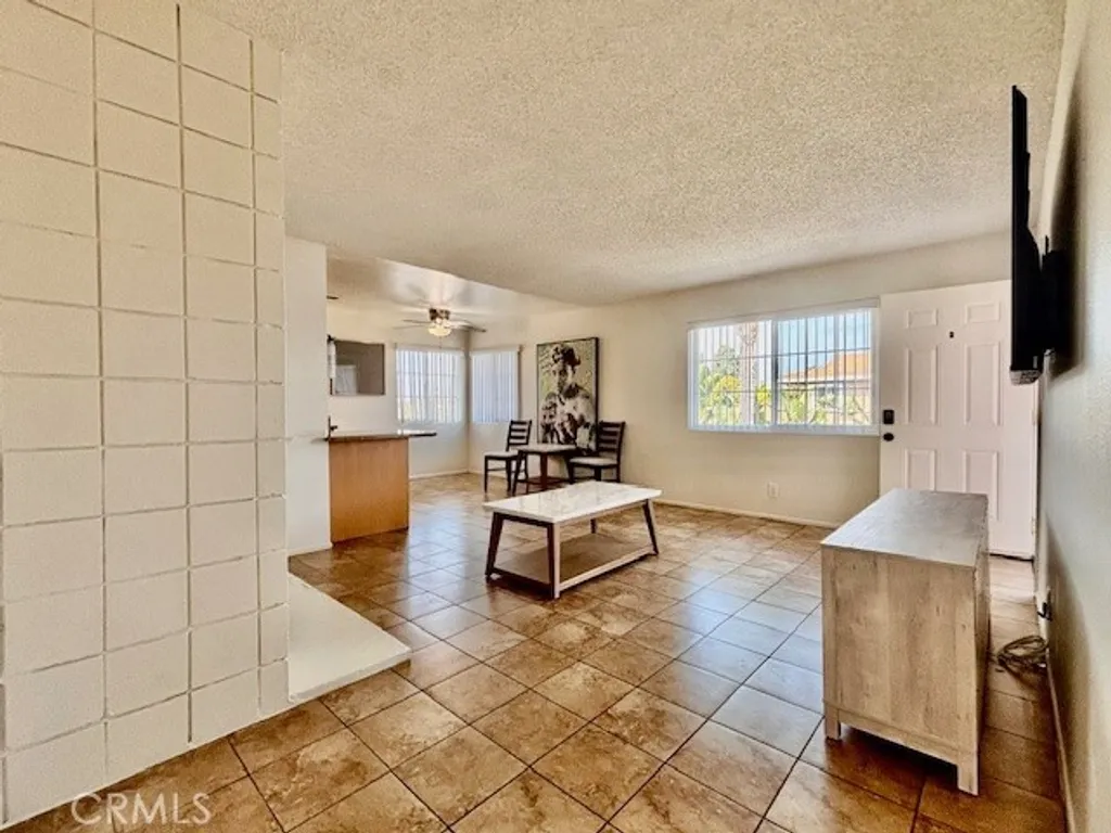 Additional image 15 of 17102 Emerald Ln Unit 1, Huntington Beach, CA 92647