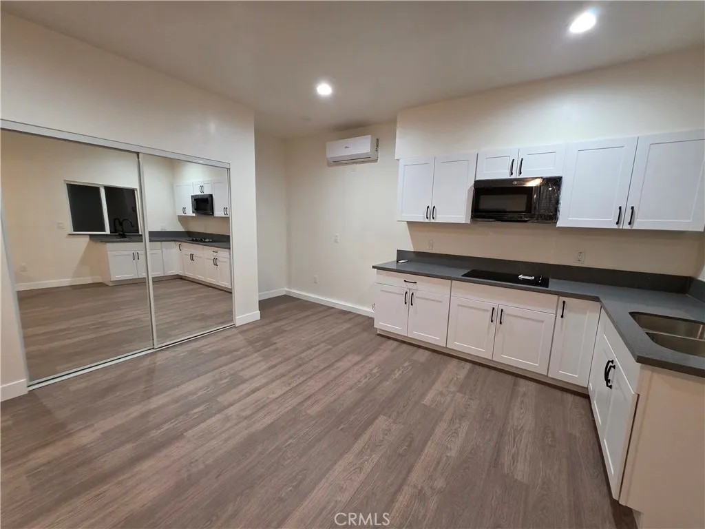 Additional image 6 of 13862 Gavina Ave, Sylmar, CA 91342