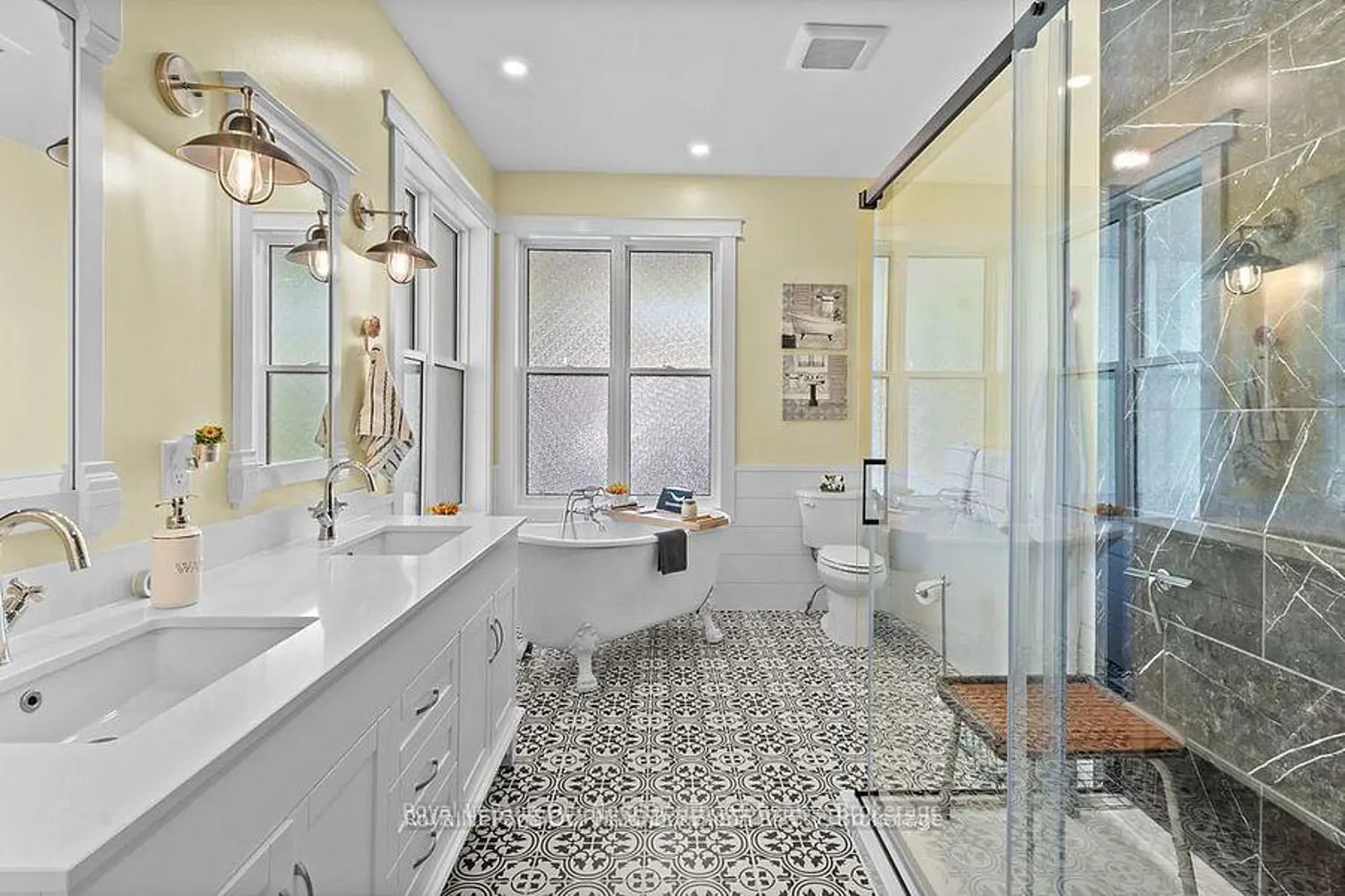 Additional image 6 of 4601 Rice Lake Drive